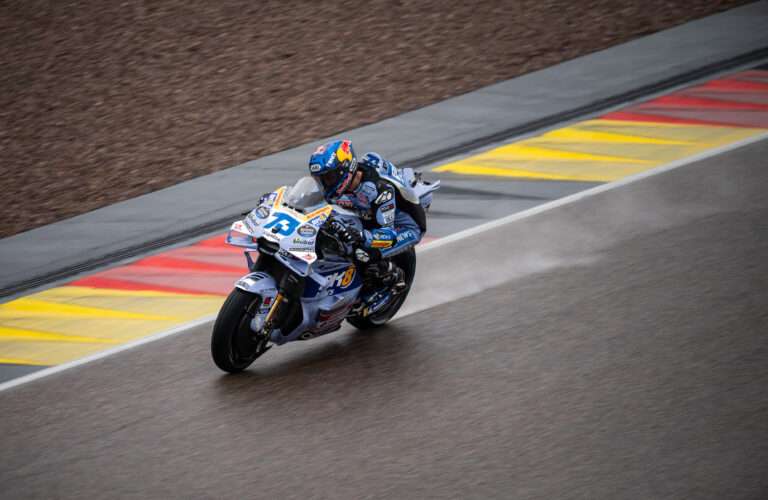 WET SPRINT, ALEX SCORES POINTS
