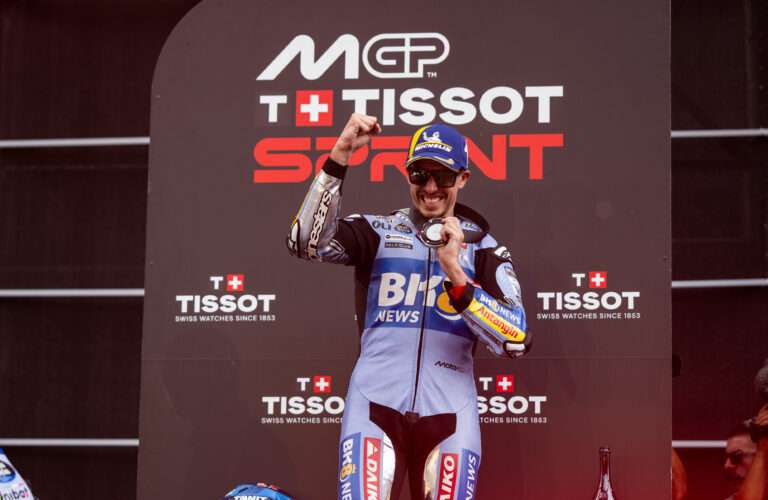 ALEX BACK ON THE PODIUM, FERMIN SIXTH AFTER EARLY SCARE   
