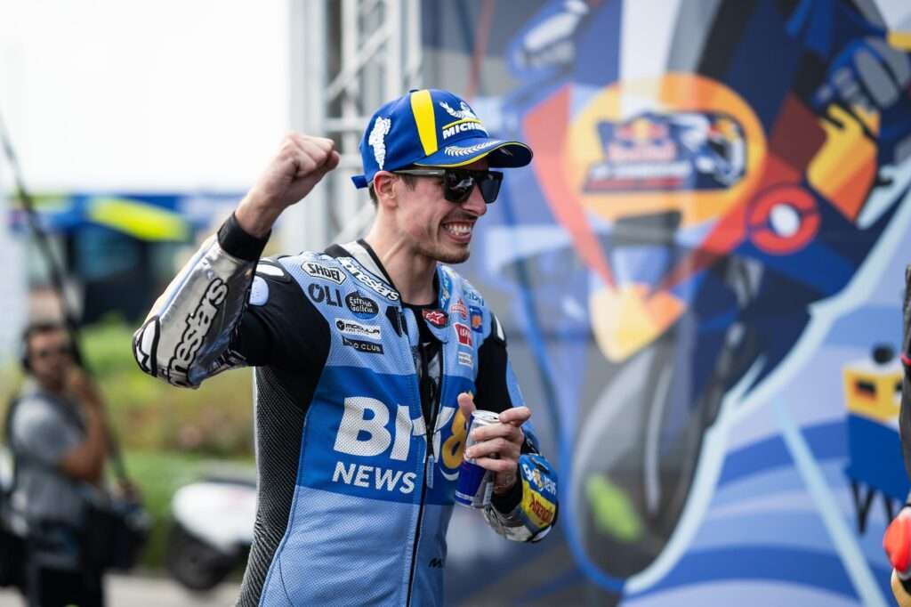 PODIO ALEX NELLA SPRINT DI MISANO, TOP6 PER FERMIN - Gresini Racing
