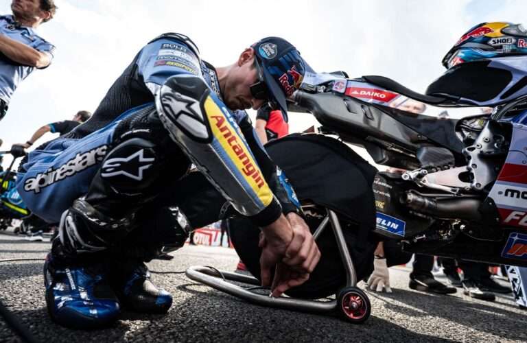 ALEX BOUNCES BACK TO SIXTH PLACE; FERMIN ALSO IN THE TOP TEN
