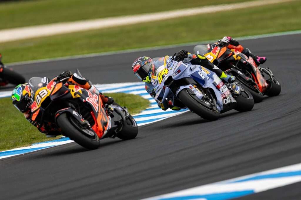 ALEX MISSES OUT ON PODIUM FINISH, FERMIN HELD BACK WHILE ON TOP OF HIS GAME - Gresini Racing