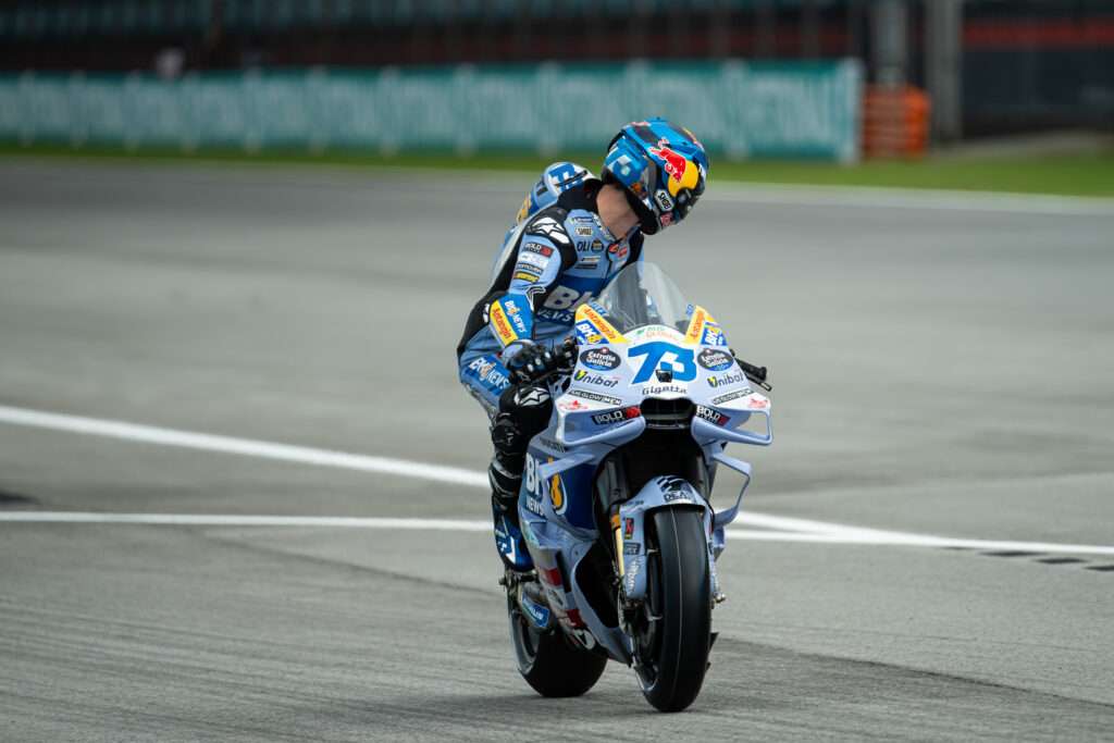 Q2 FOR ALEX DESPITE TWO CRASHES: FERMIN EXCELS IN FP, THEN FINISHES 13th - Gresini Racing