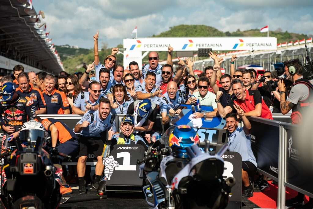 FERMIN PRIMA VITTORIA, ALEX PODIO E BEST INDEPENDENT RIDER 2025: A MANDALIKA È TRIPUDIO GRESINI - Gresini Racing