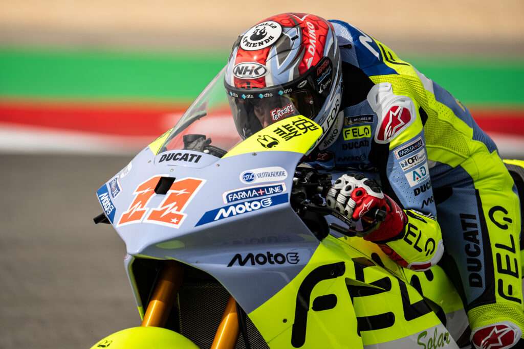 FERRARI CADE E SI RIALZA: È OTTAVO IN QUALIFICA E DOMANI TUTTO PUÒ SUCCEDERE - Gresini Racing