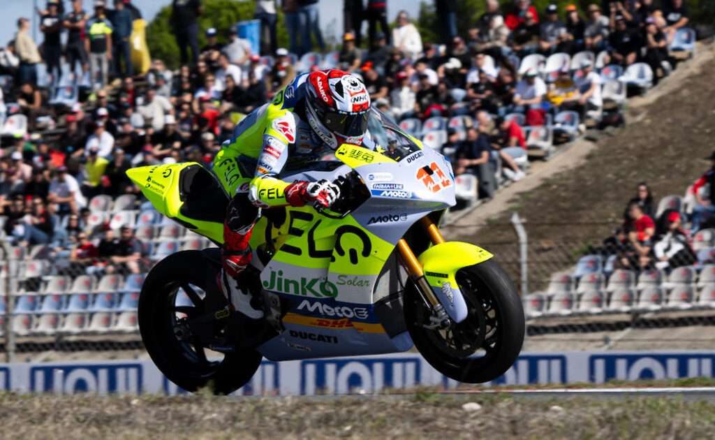 GRAN FINALE 2025: FERRARI CENTRA LA TOP3 IN CAMPIONATO, FINELLO QUATTORDICESIMO NELLO STANDING FINALE - Gresini Racing