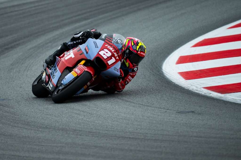 TERZA POSIZIONE PER LOPEZ NEL VENERDÌ DI BARCELLONA - Gresini Racing
