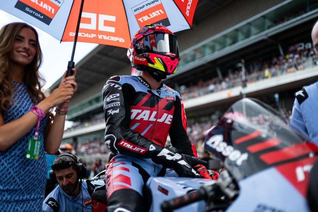 OTTO PUNTI PER LOPEZ A BARCELLONA. GARCIA IN DIFFICOLTÀ - Gresini Racing