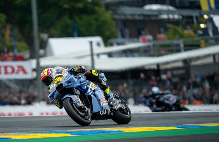 FERMIN RIMONTA DA TOP10, ALEX FUORI SUBITO