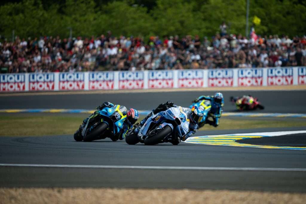 FRANCIA SPRINT: FERMIN RISALE MA NON BASTA, ALEX A PUNTI - Gresini Racing
