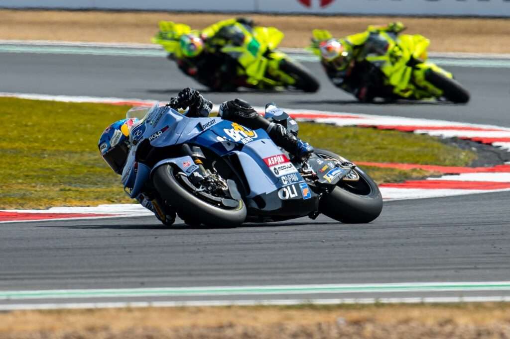 SFUGGE IL PODIO AD UN MARQUEZ SPETTACOLARE A SILVERSTONE - Gresini Racing