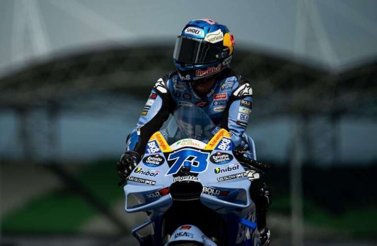 MARQUEZ SOFFRE MA È SECONDO, IKER IN CRESCITA   
